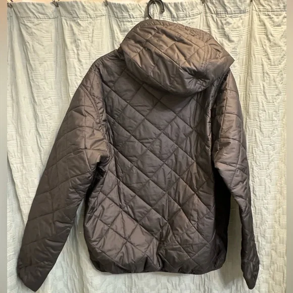 Patagonia Men’s Diamond Quilted Bomber Hoody NWOT - Picture 3 of 5